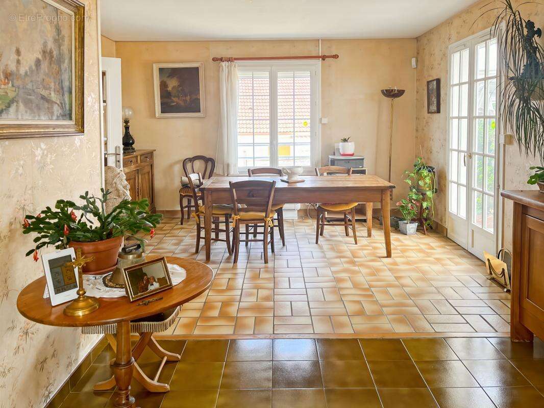 Maison à LA FERTE-SAINT-AUBIN