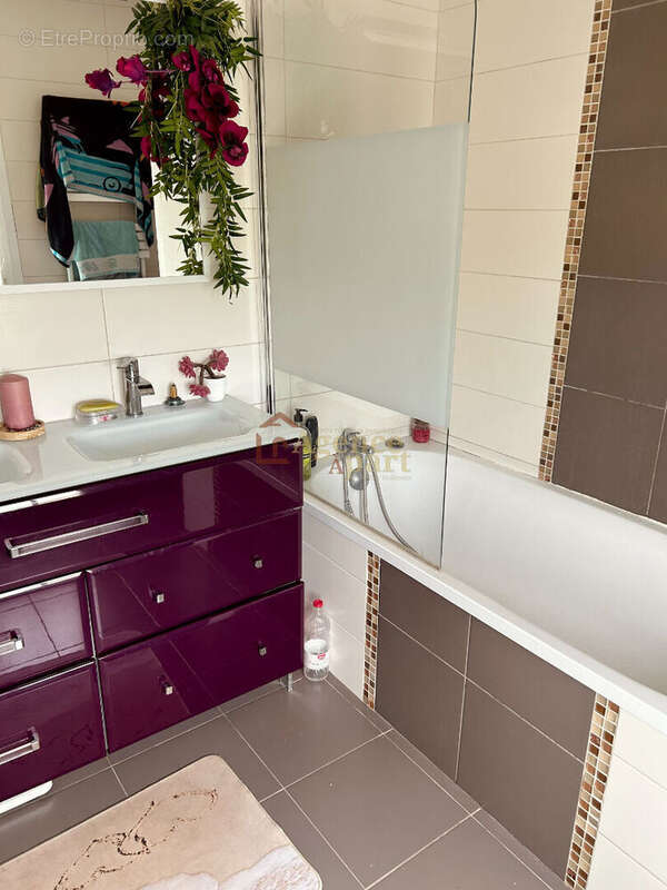 Ensemble immobilier - photo 7