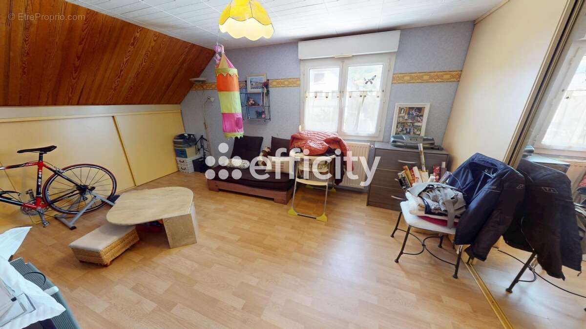 Maison 134 m² à Amagney  - photo 19
