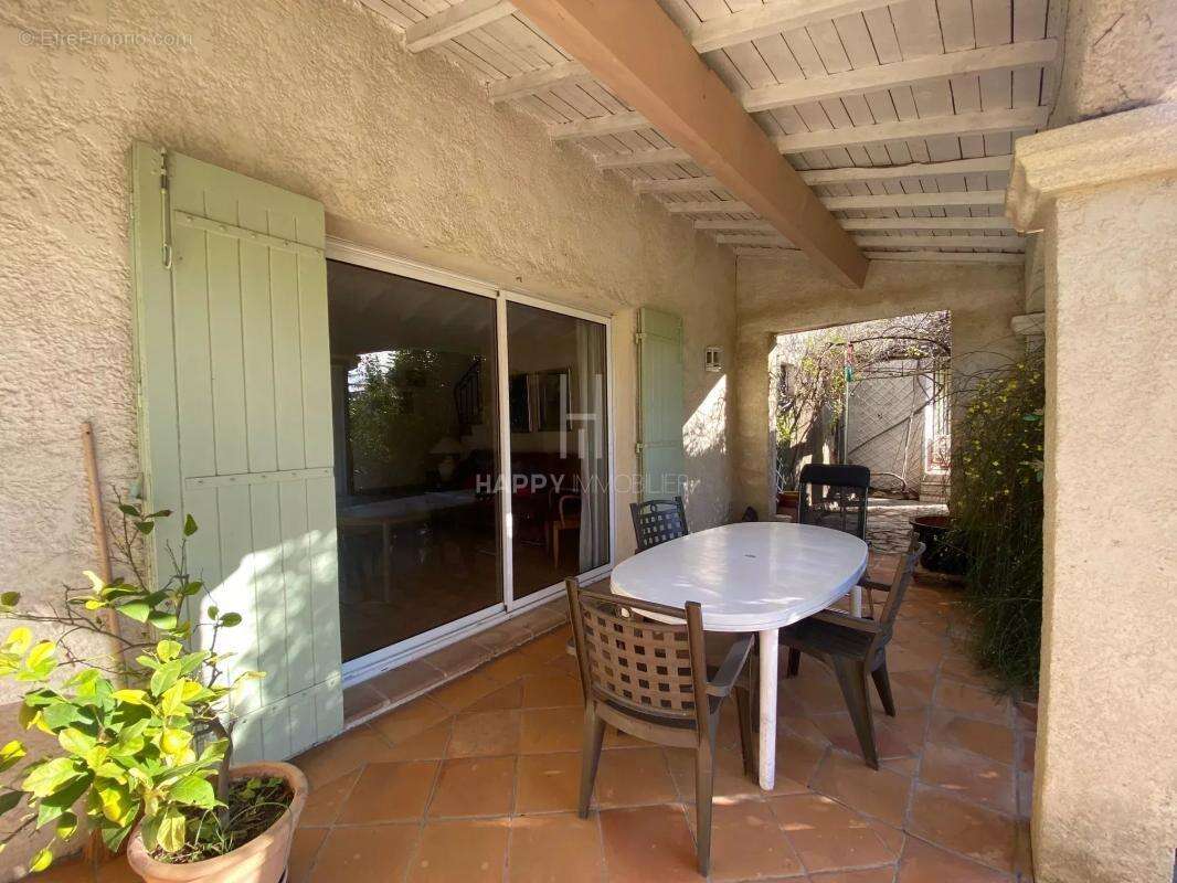 Maison à MAUSSANE-LES-ALPILLES