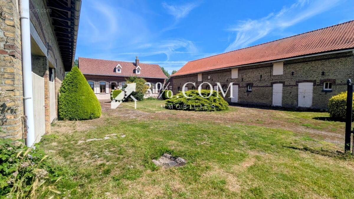 Maison à BAILLEUL