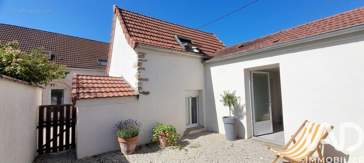 Photo 1 - Maison à BEAUNE