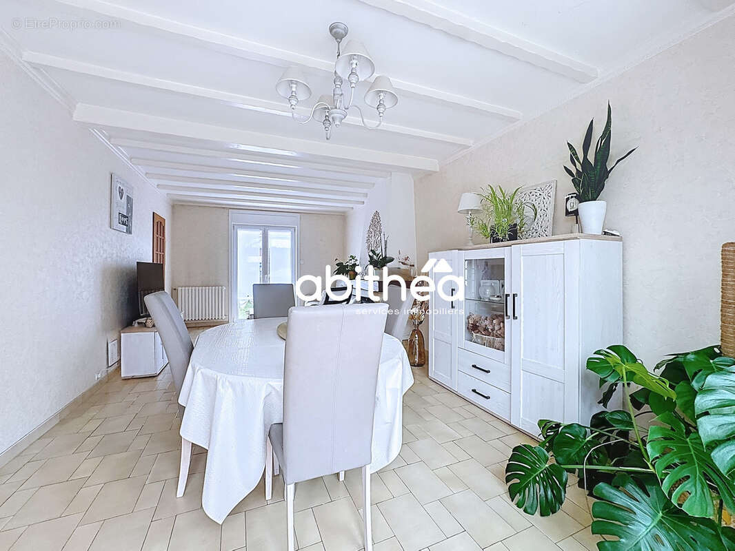 Maison à LOOS-EN-GOHELLE