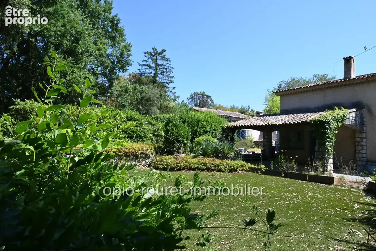 Maison 5 pièces 223 m² à vendre à Roquefort-Les-Pins (06330) - photo 4