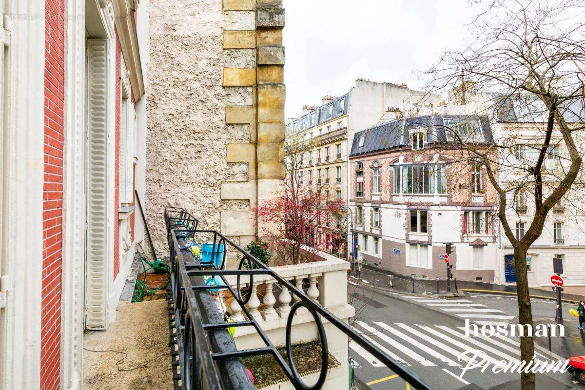 Appartement à PARIS-18E
