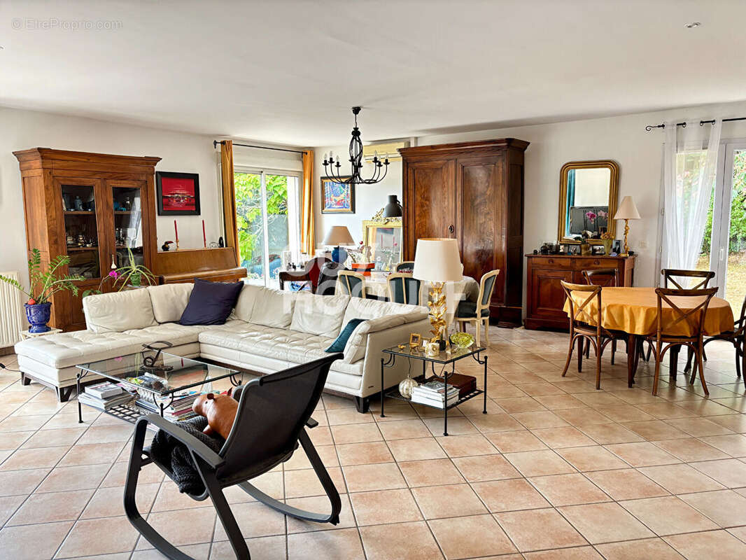 Maison à CAHORS