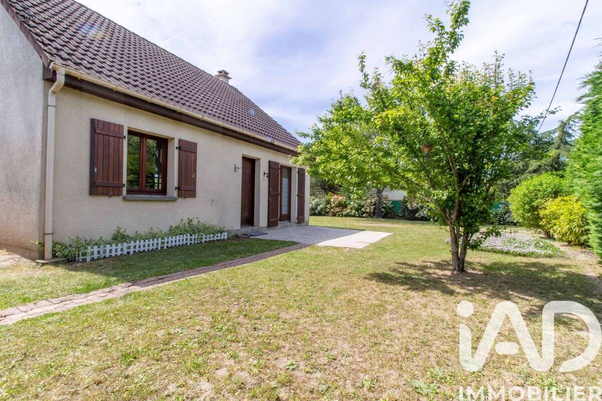 Photo 1 - Maison à CHECY