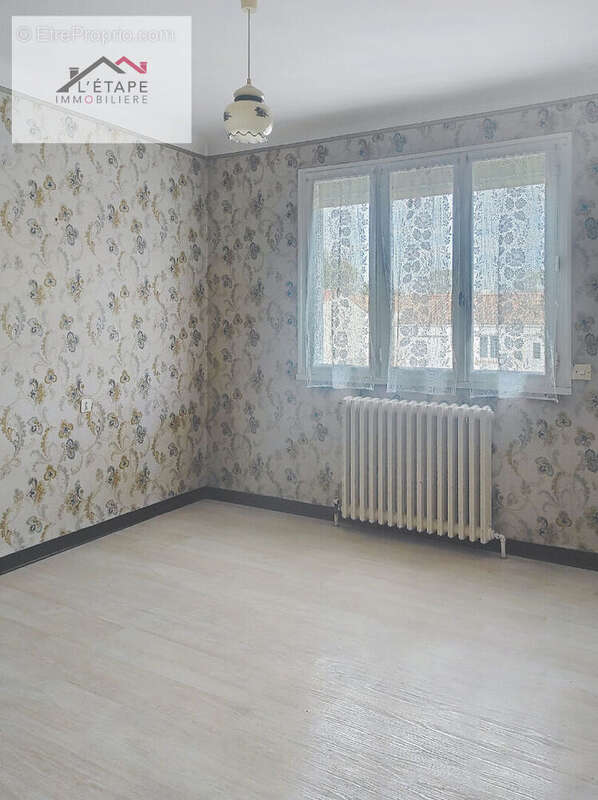 Maison à SAINTE-FLAIVE-DES-LOUPS