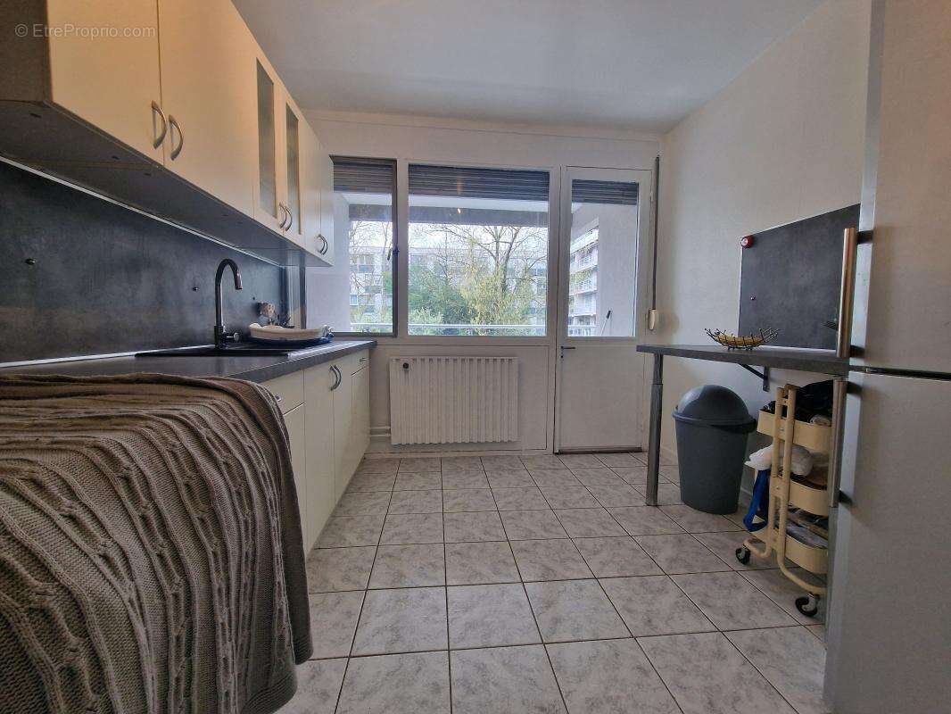 Appartement à VAIRES-SUR-MARNE