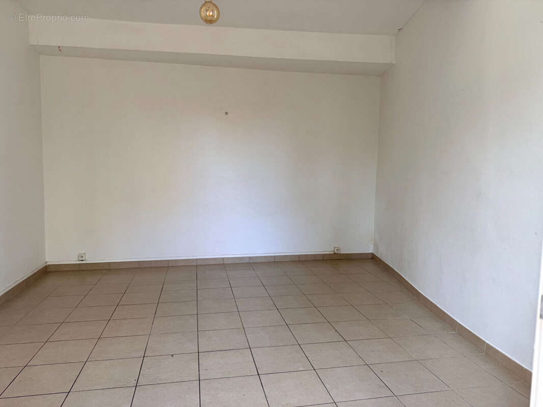 Maison à VILLEGAILHENC