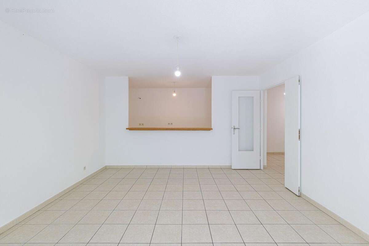 Appartement 57 m² à Nice  - photo 2