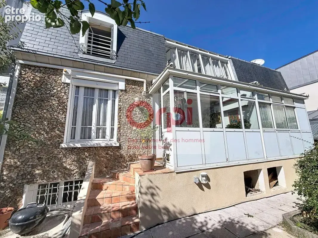 CLAMART Maison 10 pièces 6 chambres - 292 m² - Terrain 404 m² - photo 3
