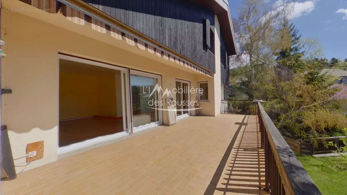 Maison à LAMOURA