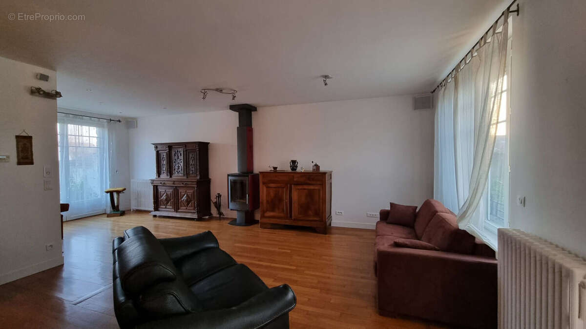 Maison à MANTES-LA-VILLE