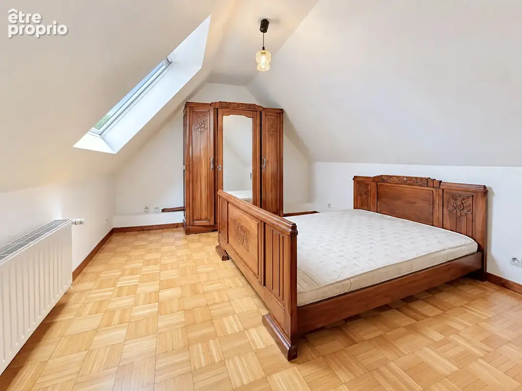 Maison à Favières - 5 chambres - photo 11
