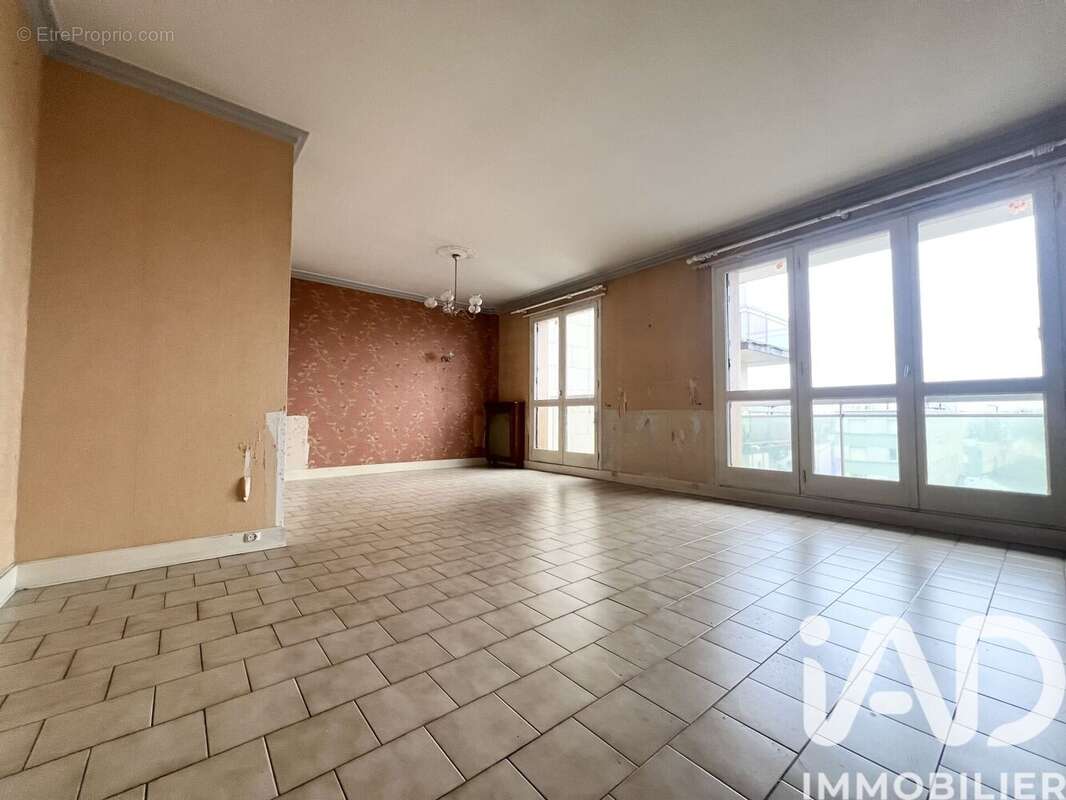 Photo 3 - Appartement à LE BOURGET