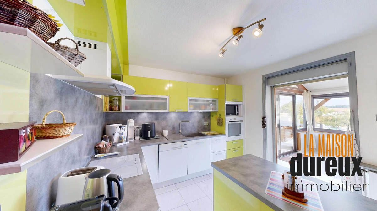 Maison à ARC-LES-GRAY