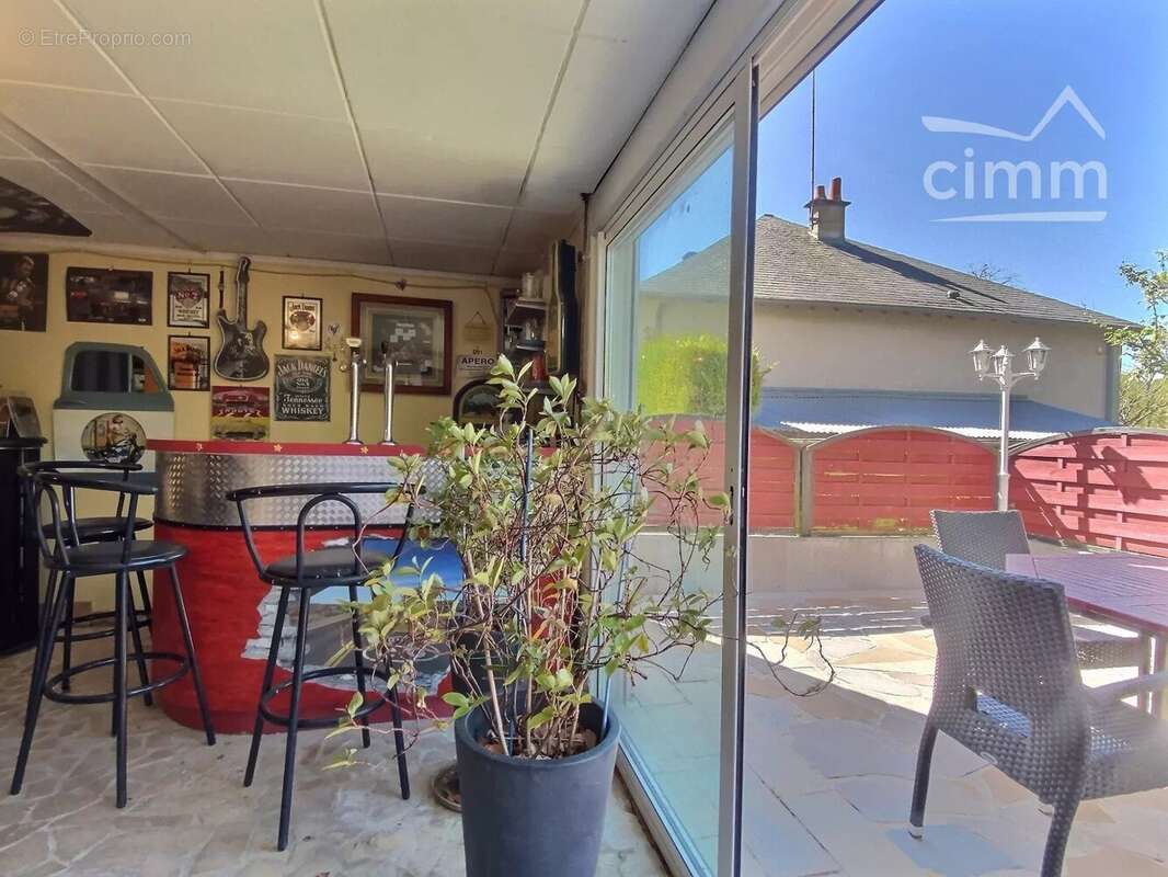 Maison à CHAUMONT-SUR-LOIRE