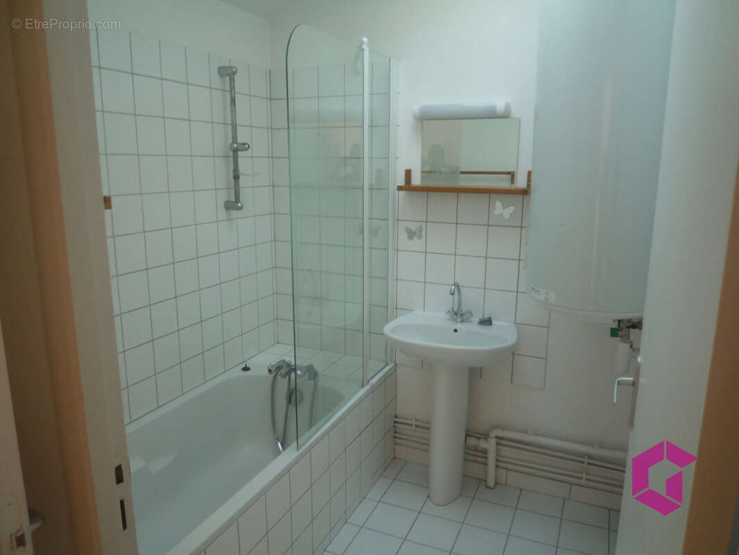 À vendre   Appartement T3 loué   Idéal investissement locatif- Quartier Vivaraize - photo 4