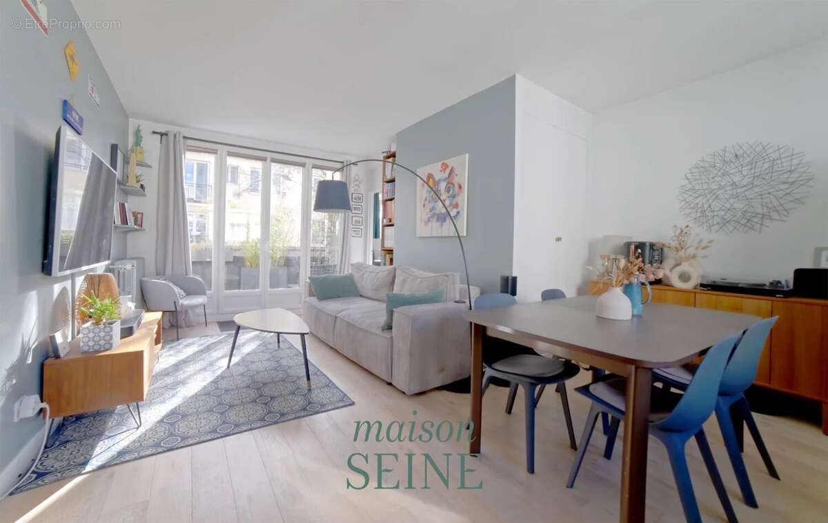 Appartement à NEUILLY-SUR-SEINE