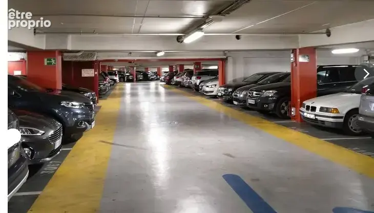 Parking à BORDEAUX