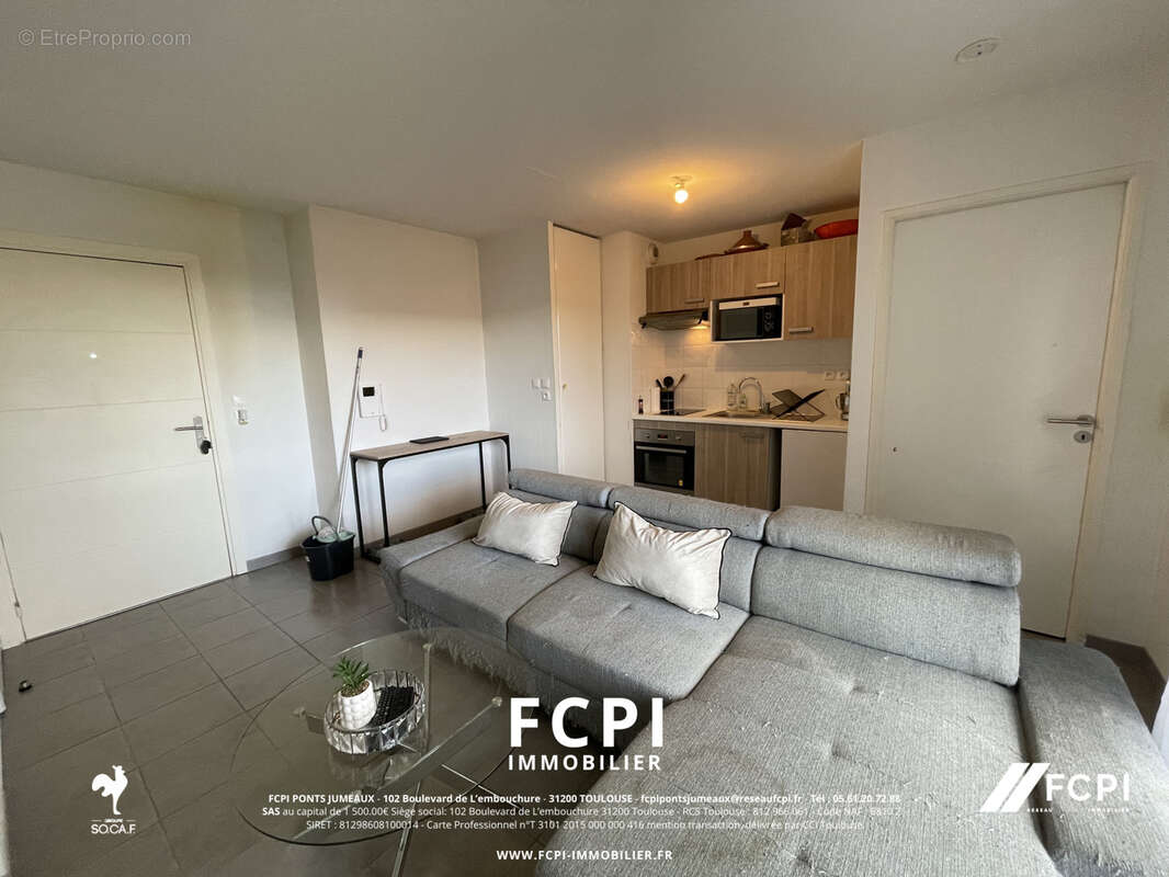 Appartement deux pièces 39.75 m2 - SEYSSES - photo 2