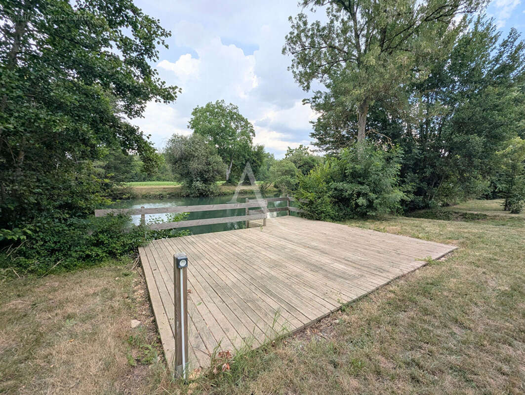 Maison  écologique à Chasseneuil Du Poitou 5 pièce(s) 100 m2 - photo 10