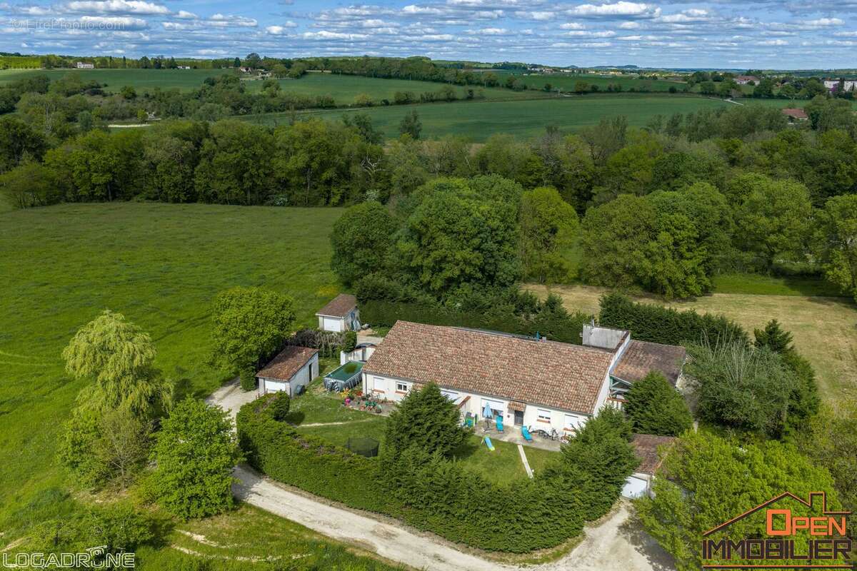 Appartement à VILLENEUVE-SUR-LOT