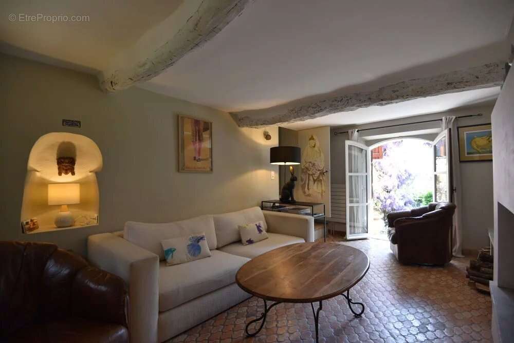 Maison à PEYMEINADE