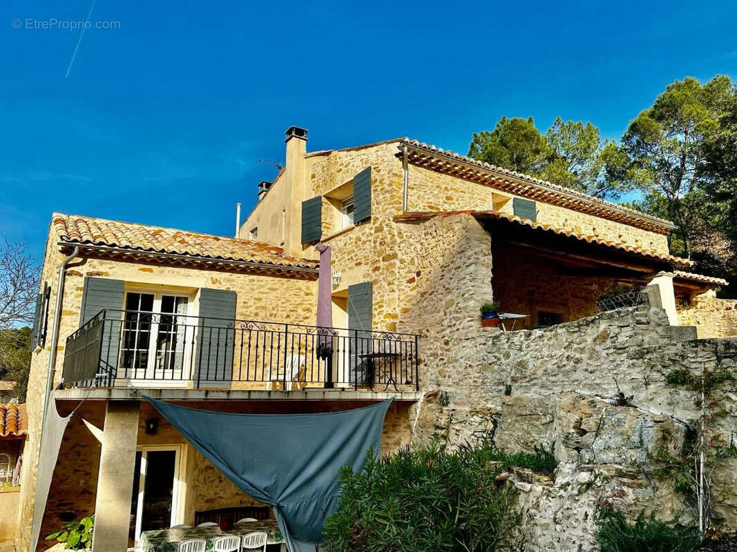 Maison à PIOLENC