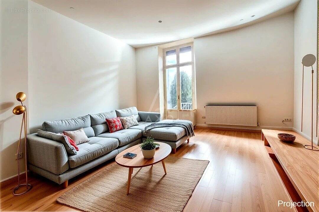 Appartement à SAINT-ETIENNE-DE-MONTLUC