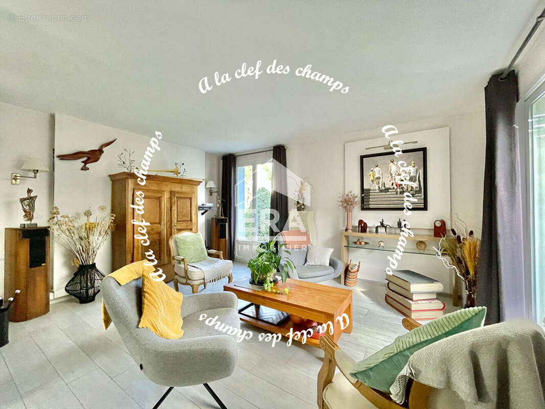 Maison à GIF-SUR-YVETTE