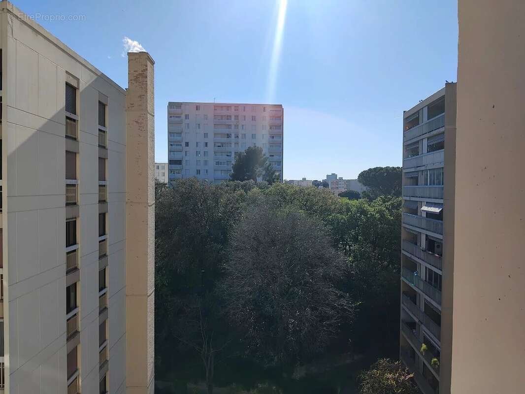 Appartement à MARSEILLE-11E