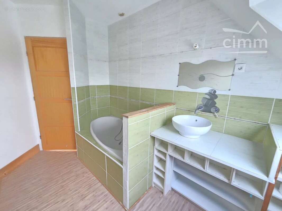 Maison à NORT-SUR-ERDRE