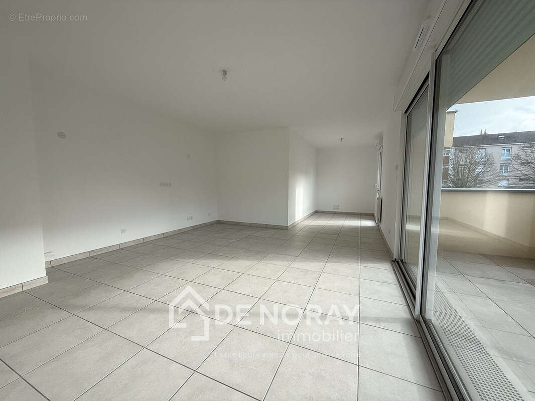 AMBOISE - VILLA DAVID - Appartement type 3 de 76 M2 - photo 2