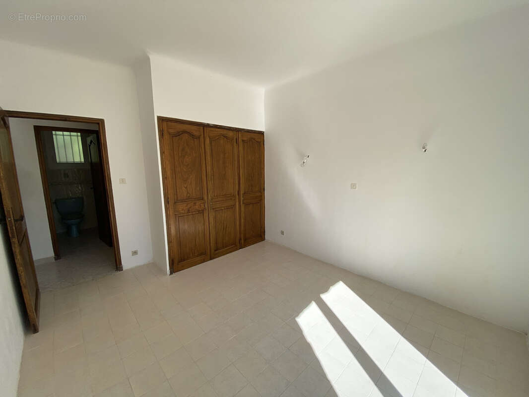 Maison à CAMPS-LA-SOURCE