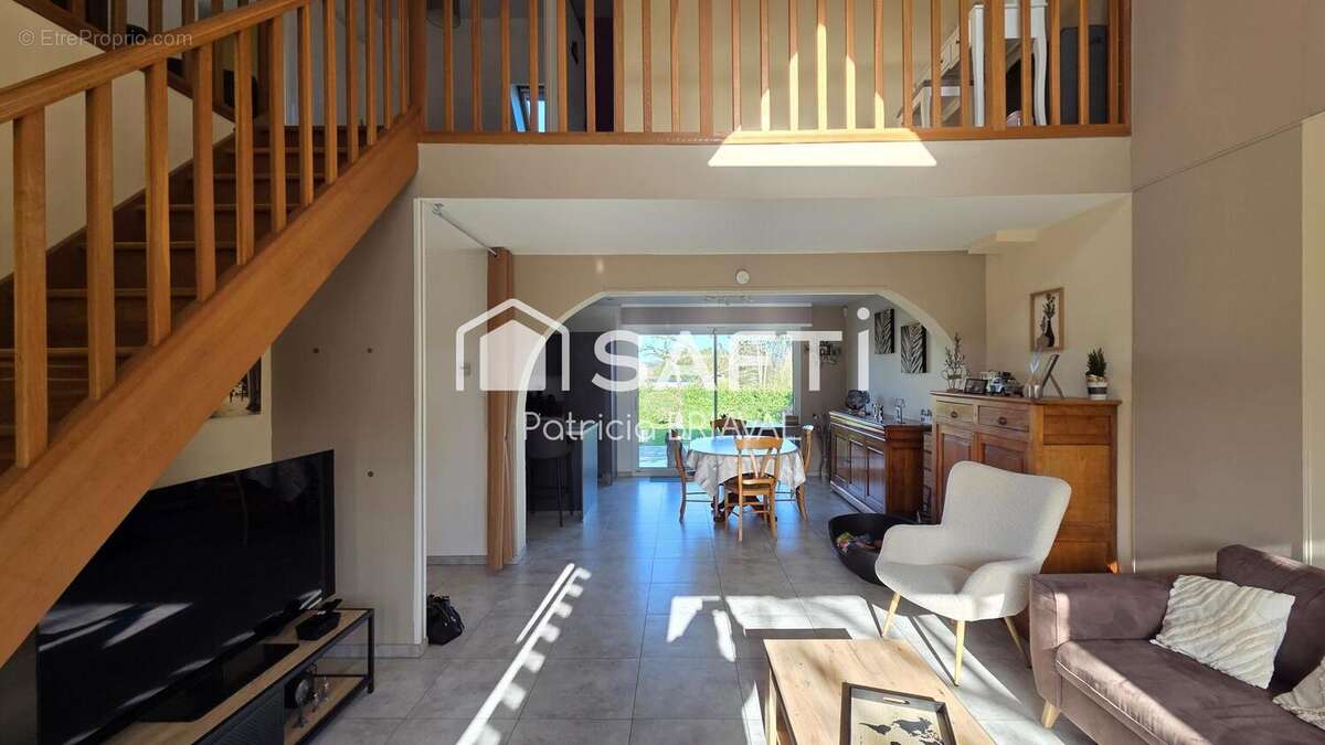 Photo 2 - Maison à CARENCY