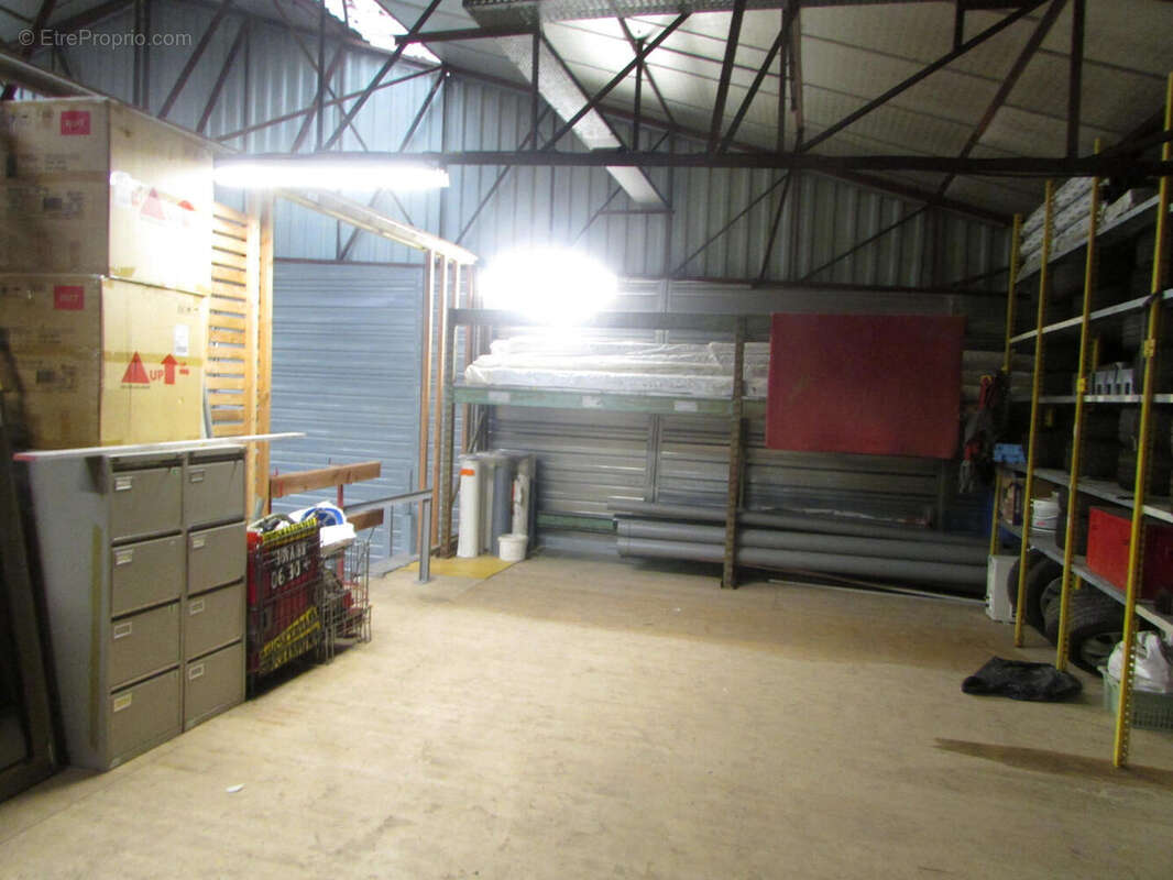 IMG_0826 - Commerce à RUPT-SUR-MOSELLE