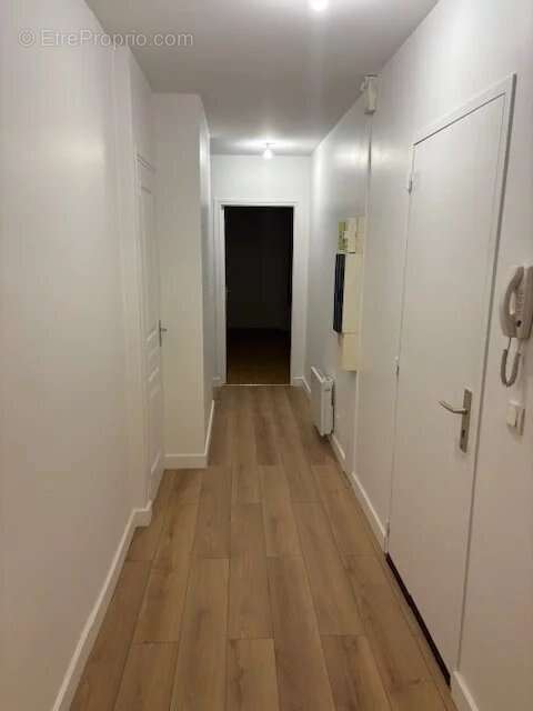 Appartement à OZOIR-LA-FERRIERE