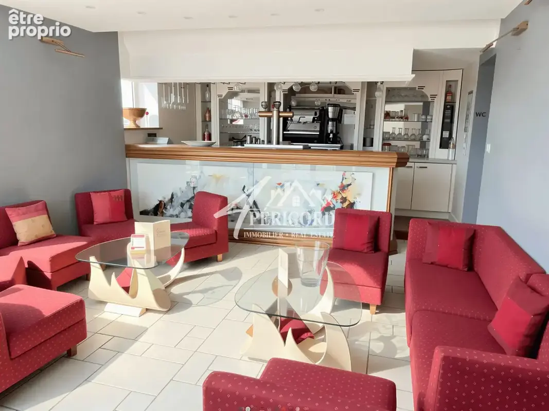 Maison 21 pièces 644 m² à vendre à Lalinde (24150) - photo 2