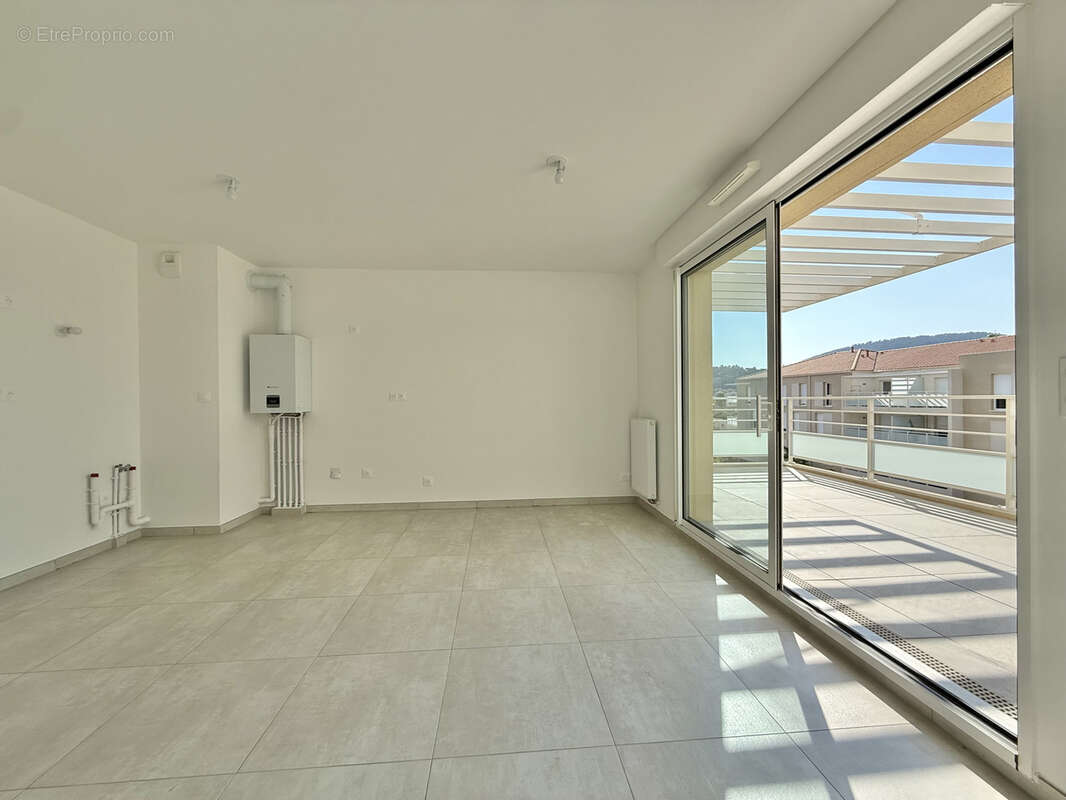 Appartement à HYERES