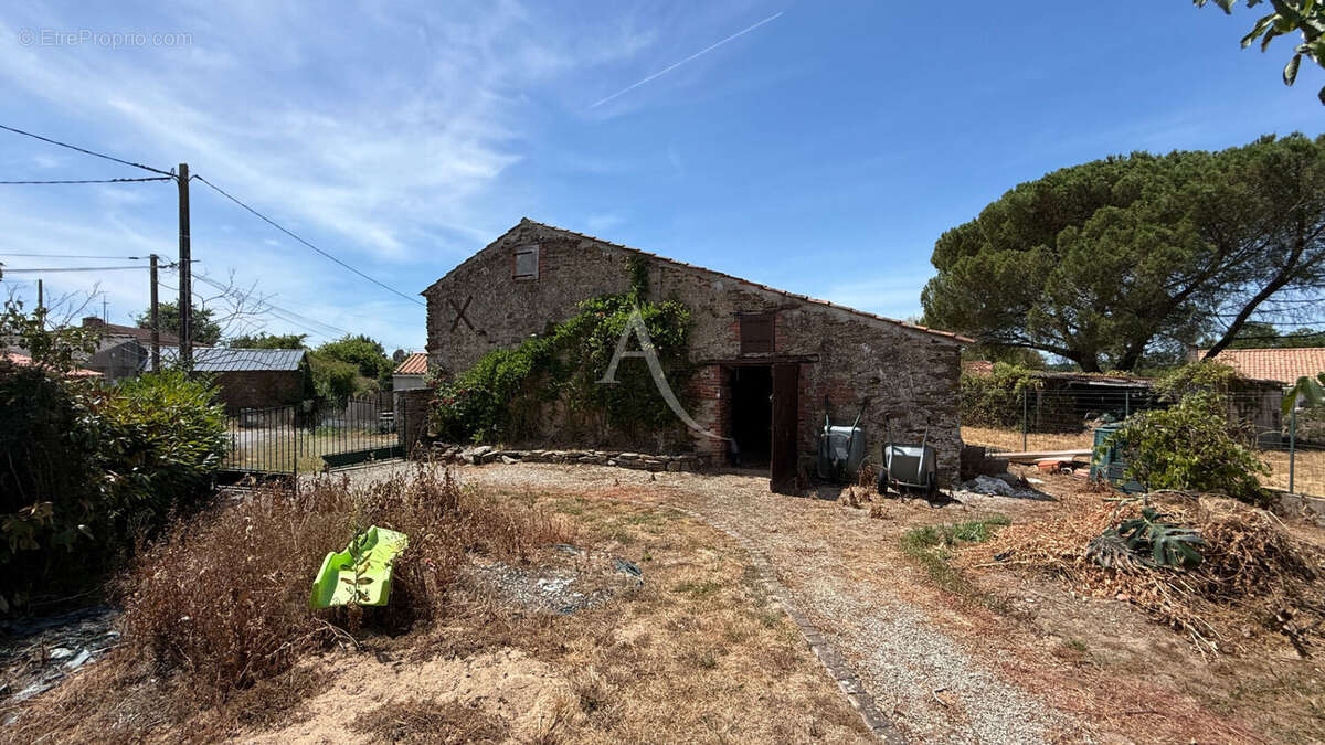 Thorigny maison a renover a vendre exclusivite amanda - photo 6