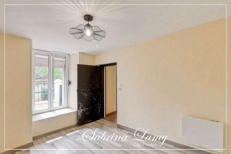  Maison avec dépendance à fort potentiel – Loisy-en-Brie (51130) - Jardin - Terrasse - photo 20