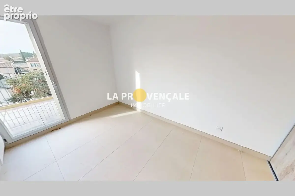 Appartement 3 pièces 83 m² à vendre à Trets (13530) - photo 8