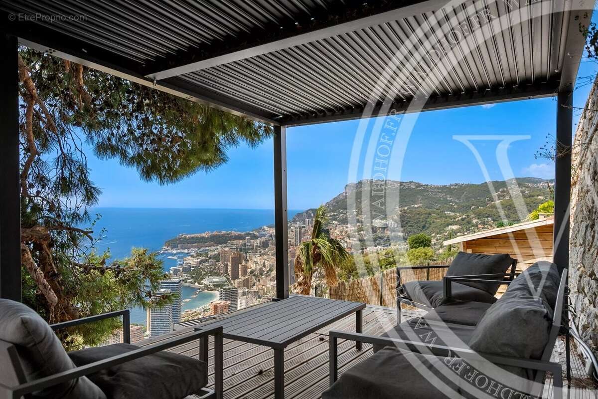 Villa contemporaine avec vue mer et Monaco – Ascenseur, rooftop & garage 5 voitures - photo 12