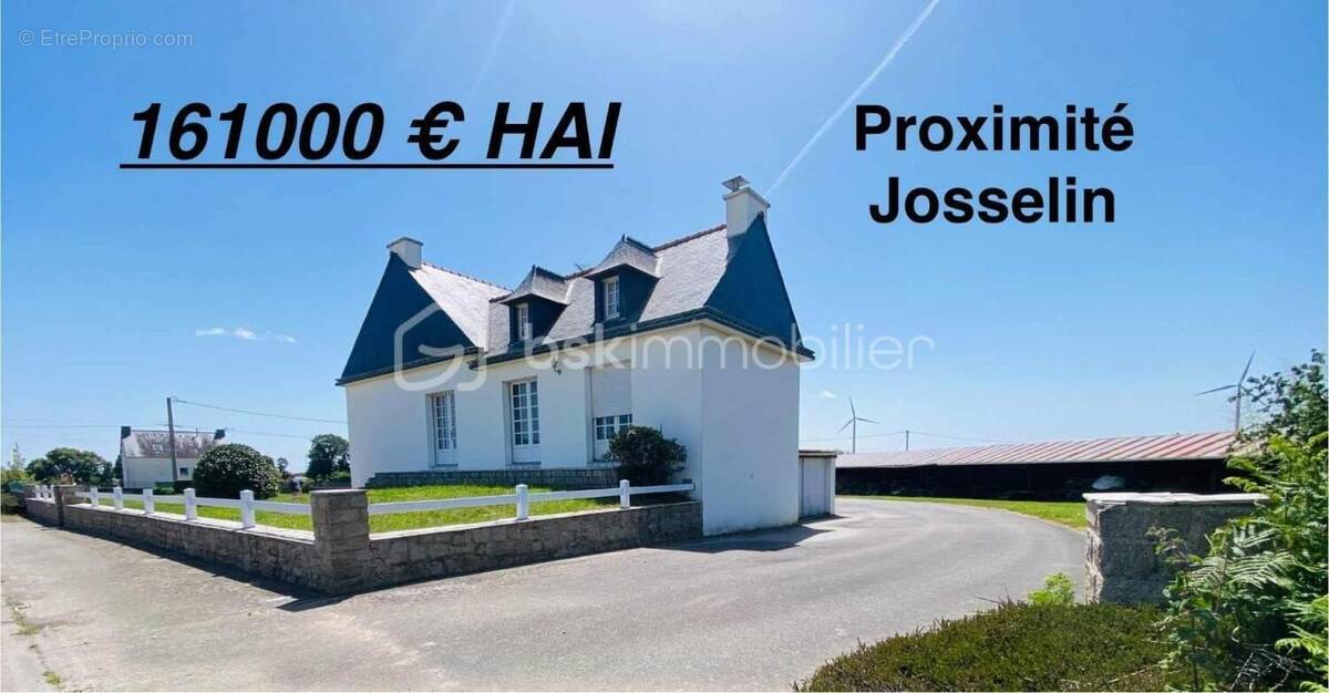 Maison à JOSSELIN