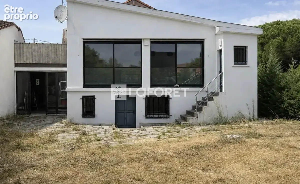 Maison des années 70 avec beaux volumes et nombreuses possibilités à Royan - photo 11