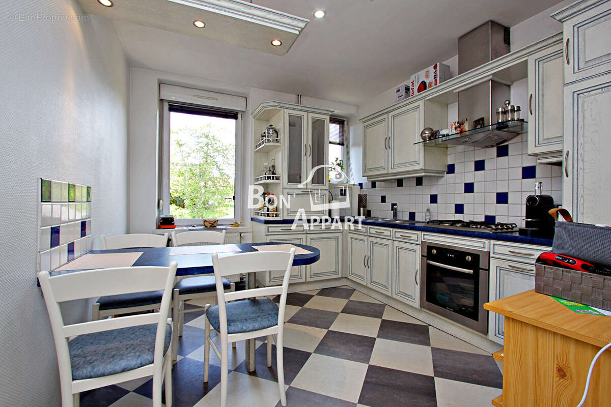 Appartement à JOEUF