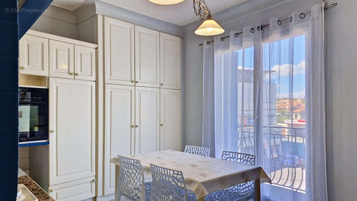 Cuisine - Appartement à PERPIGNAN