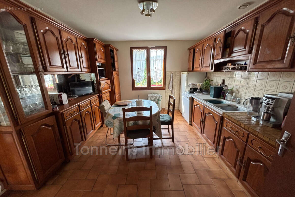 Maison 110 m² à Gontaud-De-Nogaret  - photo 2